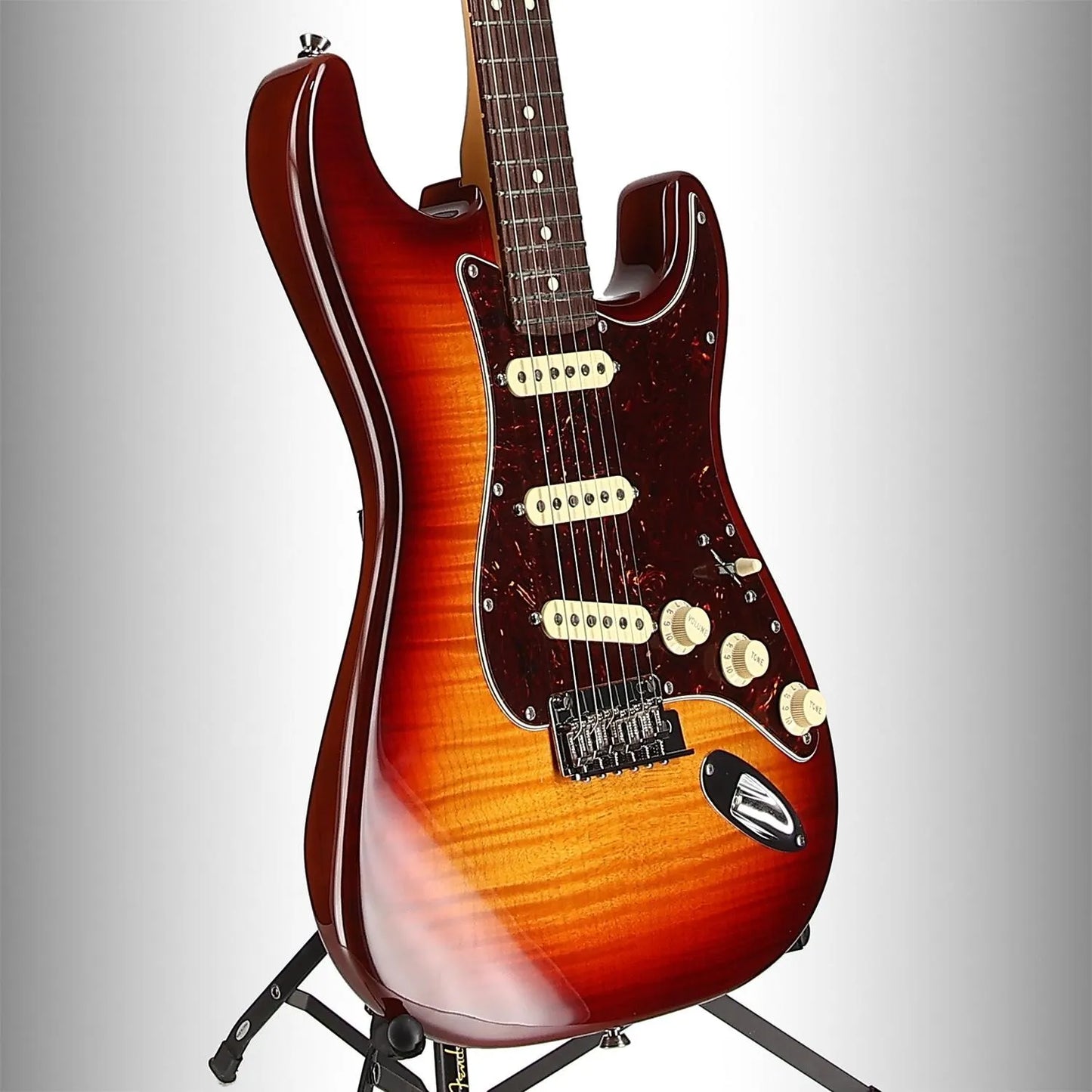 70th Anniversary American Professional II Stratocaster, Rosewood Fingerboard, Comet Burst (RP) (47520)