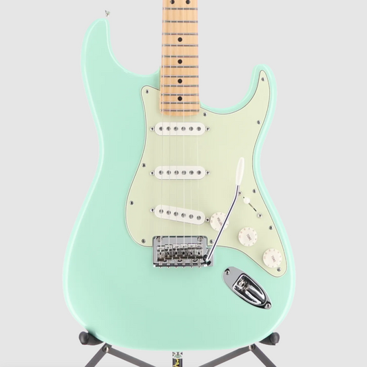 Limited Edition Player Stratocaster, Maple Fingerboard, Surf Green (SR) (10969)