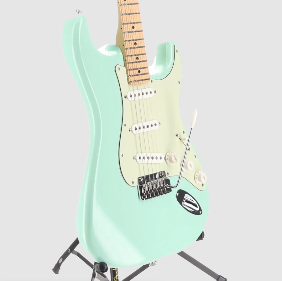 Limited Edition Player Stratocaster, Maple Fingerboard, Surf Green (SR) (10969)