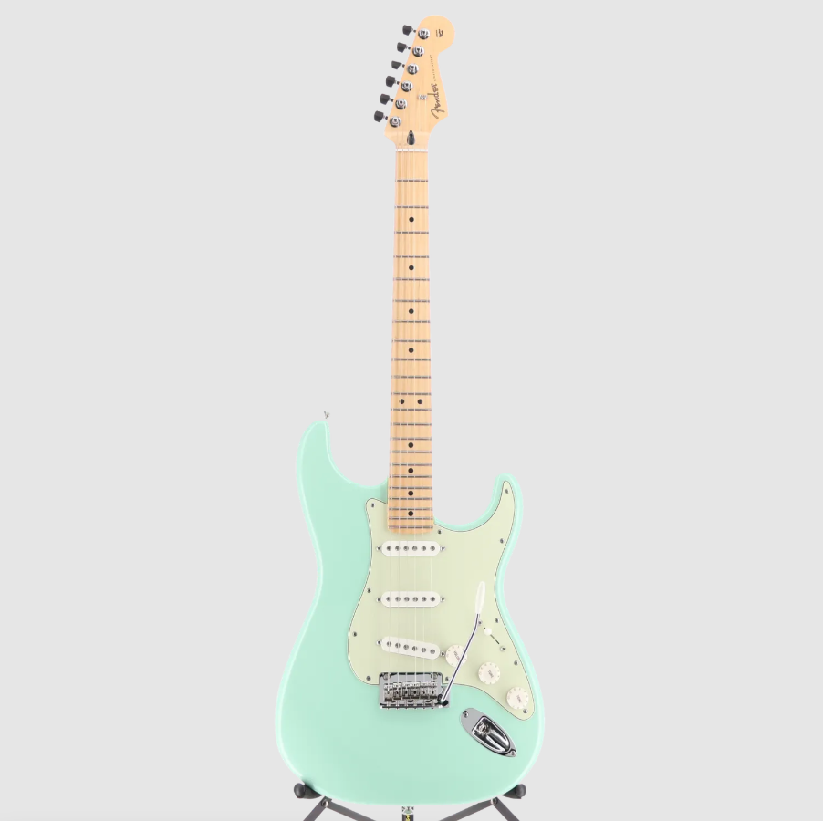 Limited Edition Player Stratocaster, Maple Fingerboard, Surf Green (SR) (10969)