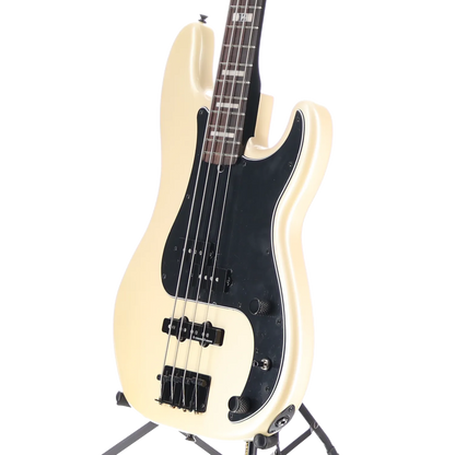 Duff McKagan Deluxe Precision Bass, Rosewood Fingerboard, White Pearl (J8) (01158)