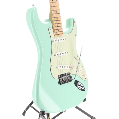 Limited Edition Player Stratocaster, Maple Fingerboard, Surf Green (SR) (10969)